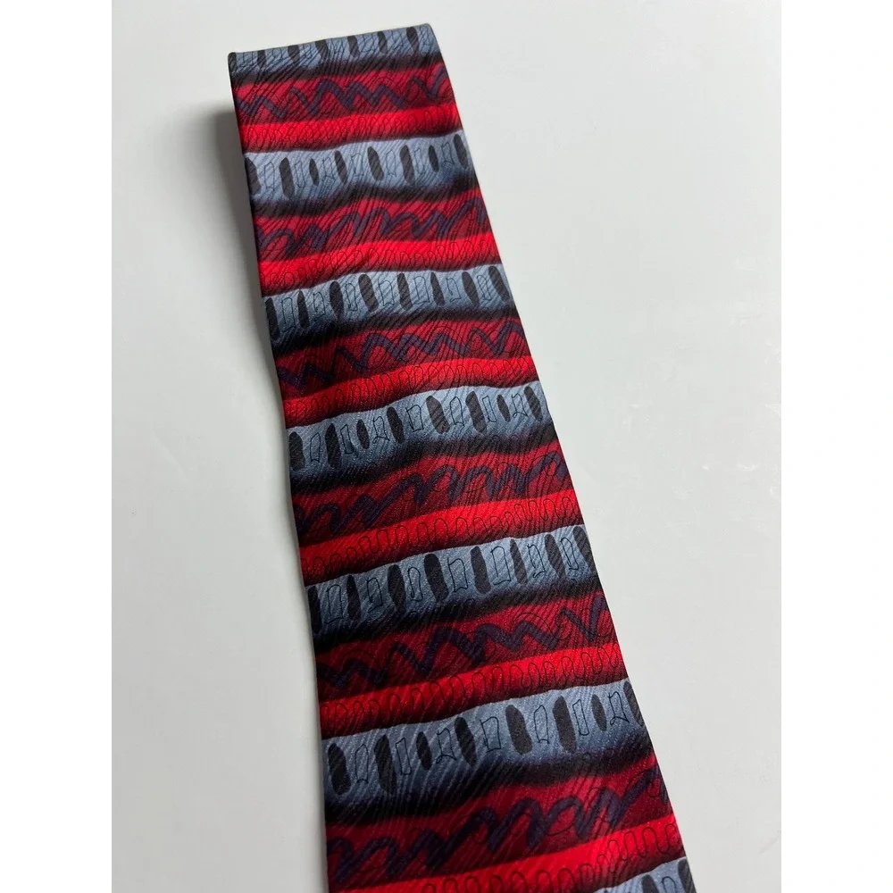 J. Garcia Silk‎ Tie Mens One Size Red Grey Nevsky Collection 14 Abstract Art D12
